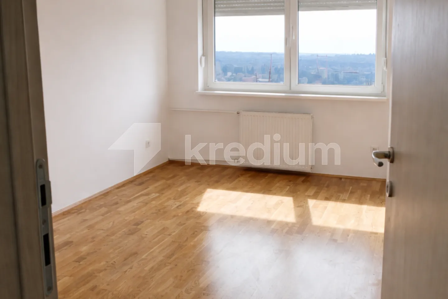 ChatGPT Image Feb 25, 2026, 04_42_07 PM_69a04421b3396.webp